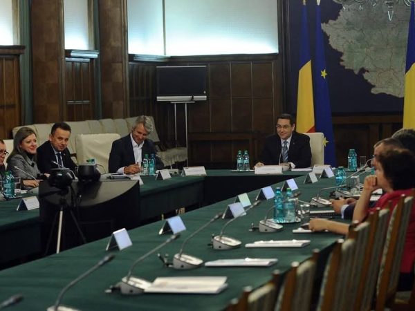 Victor Ponta, candidat independent la președinția României în 2025, susținut de Eugen Teodorovici, vorbesc despre stoparea exportului de fier vechi și masă lemnoasă fără prelucrare